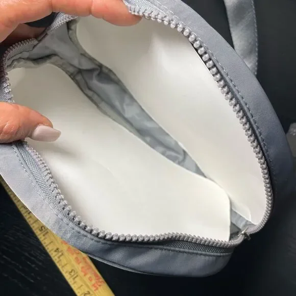 Studio Gray Fanny Pack Bag - Picture 5 of 9